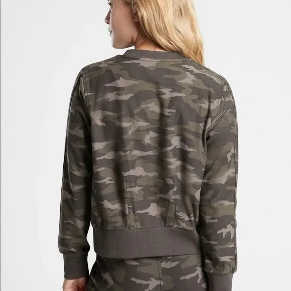 ATHLETA Women Farallon Crew Long Sleeves Sweatshirt Camo​​​ - Picture 3 of 9